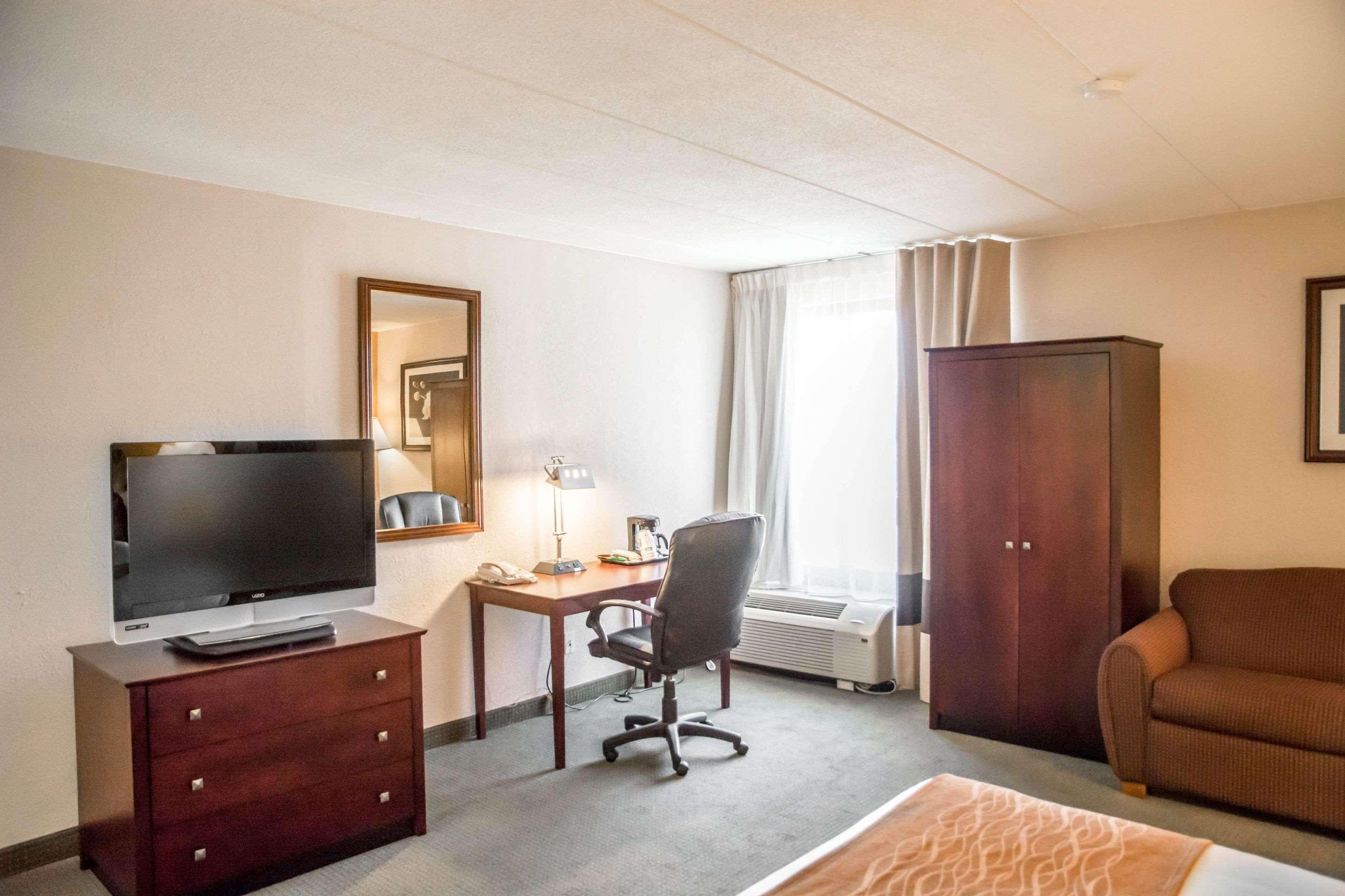 Comfort Inn Northeast Mason Exteriér fotografie