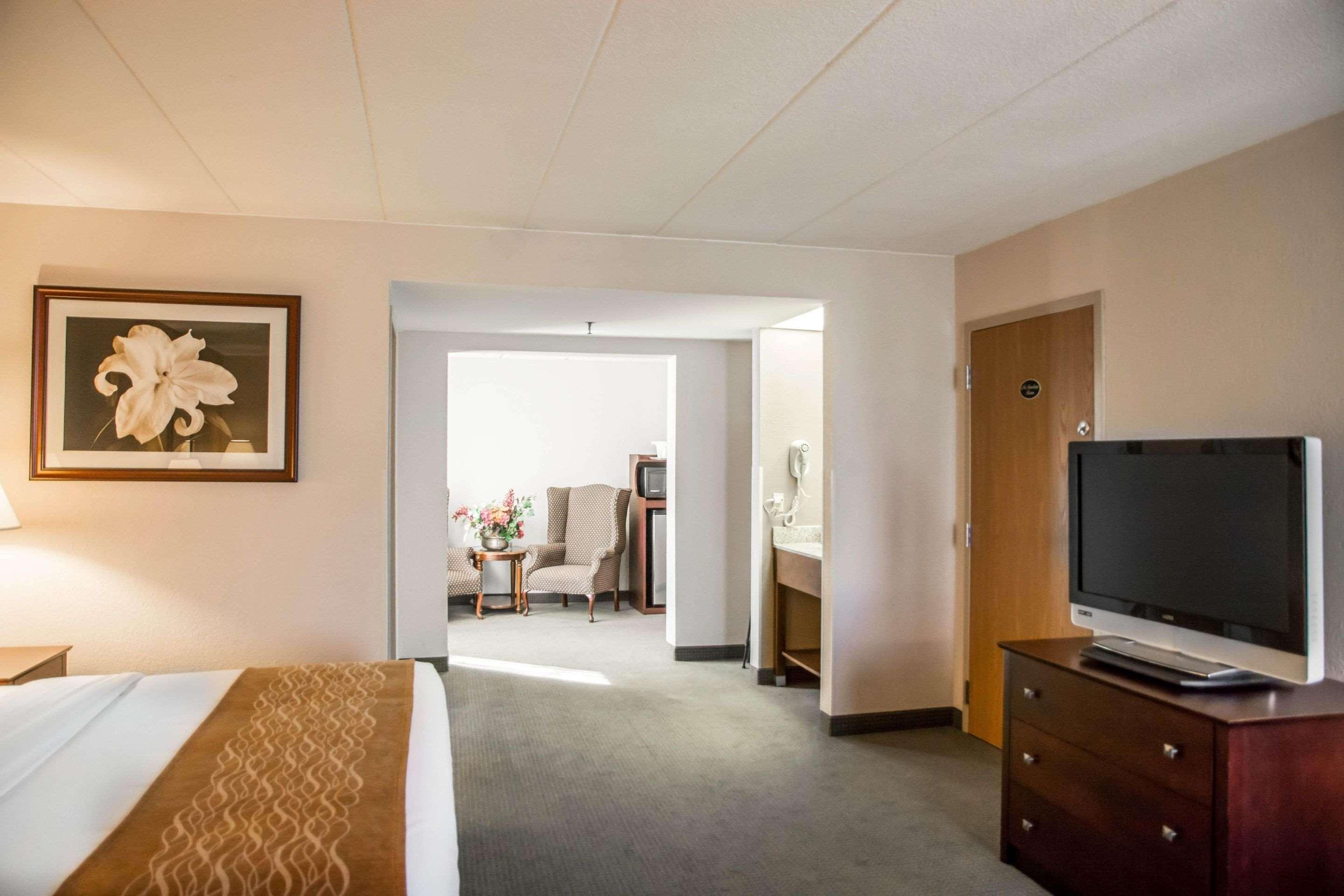 Comfort Inn Northeast Mason Exteriér fotografie